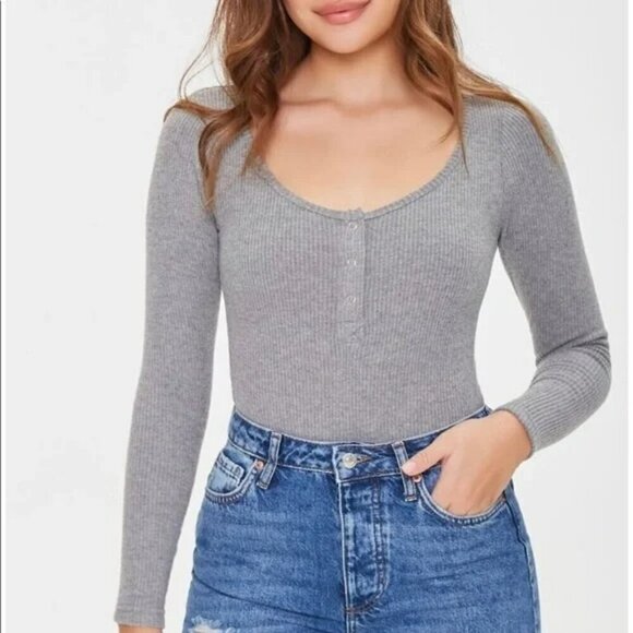 Forever 21 NEW Ribbed Long-Sleeved Grey Henley Bodysuit - Picture 1 of 3